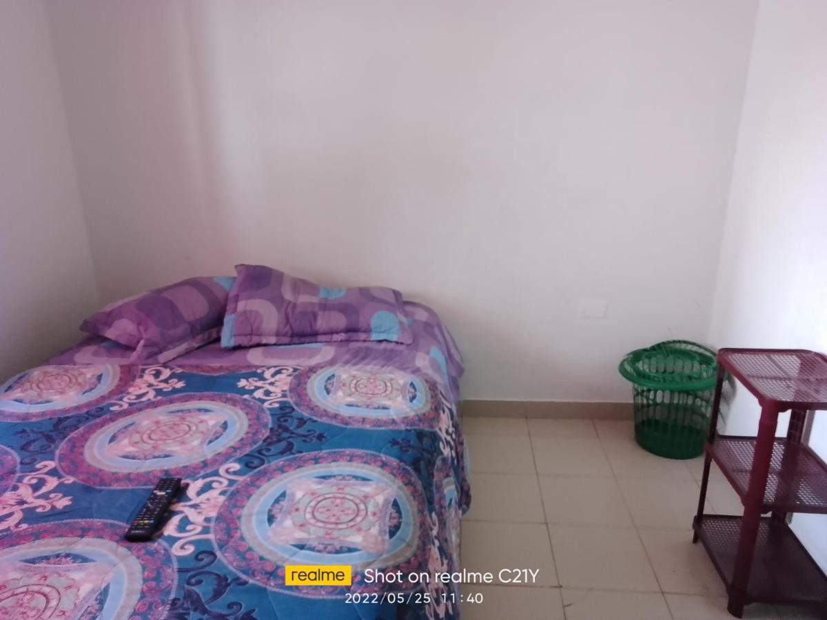 Cat Family Lodging Apartment Cartagena Екстериор снимка