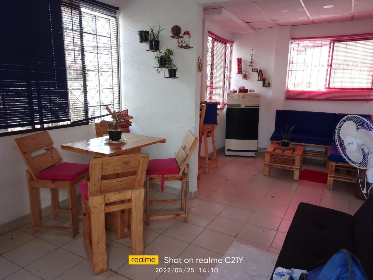 Cat Family Lodging Apartment Cartagena Екстериор снимка