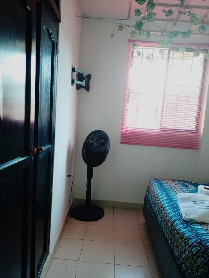 Cat Family Lodging Apartment Cartagena Екстериор снимка