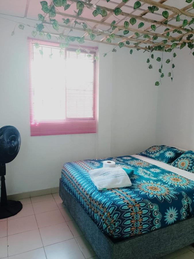 Cat Family Lodging Apartment Cartagena Екстериор снимка